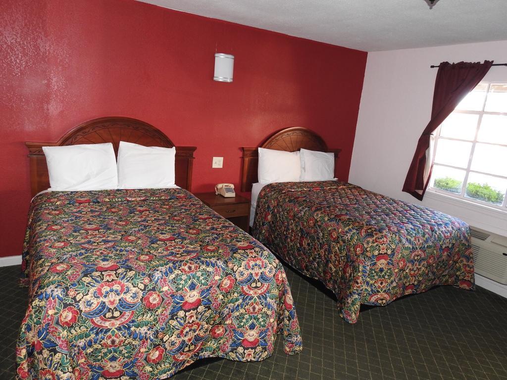 Mayo Inn Розуэлл Экстерьер фото
