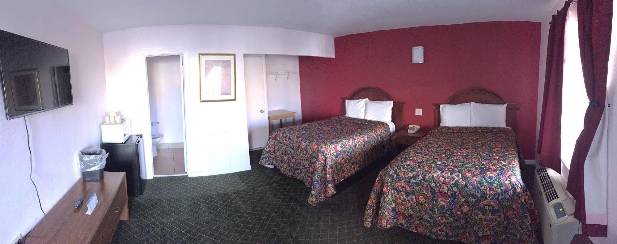 Mayo Inn Розуэлл Экстерьер фото