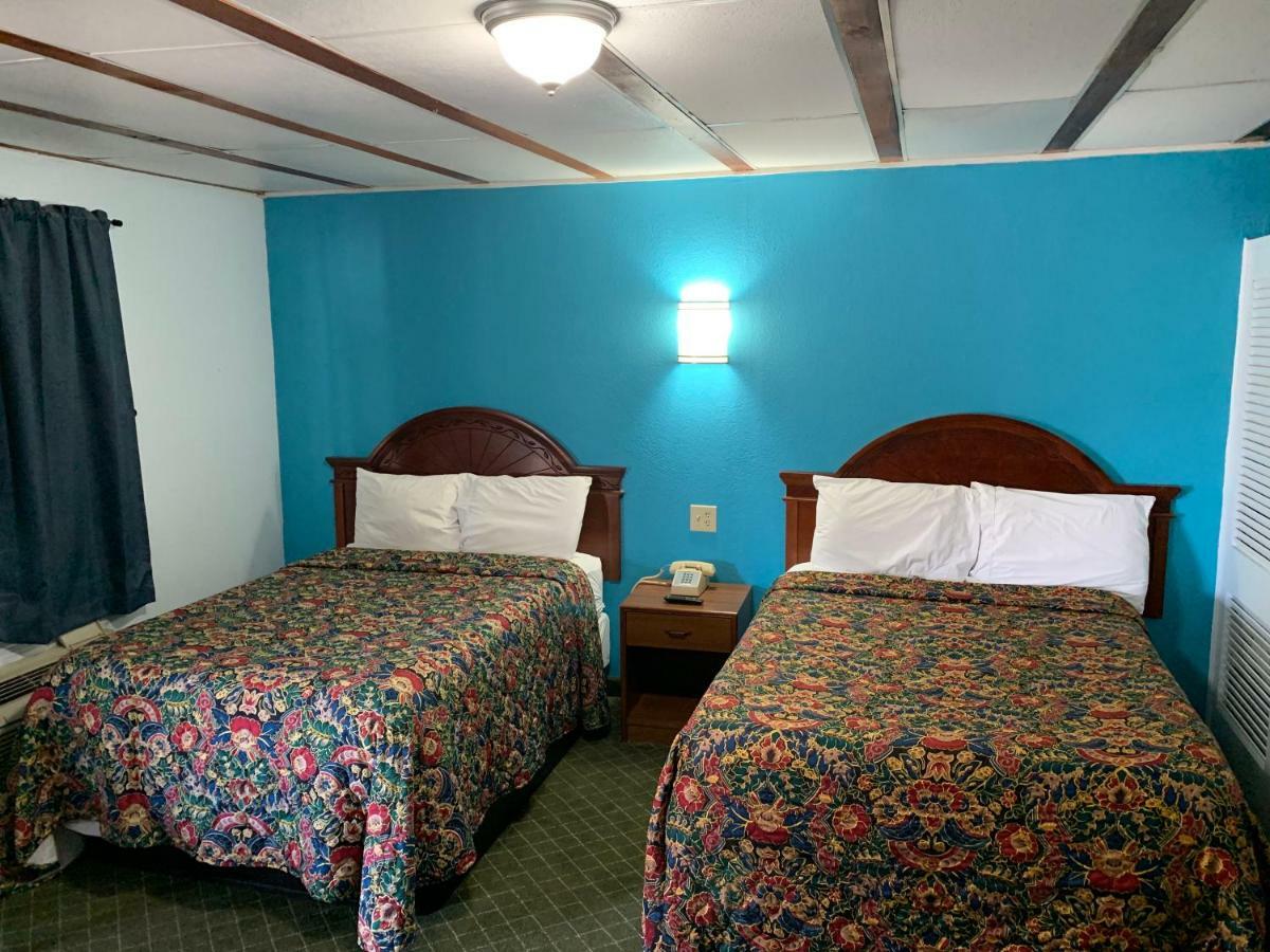 Mayo Inn Розуэлл Экстерьер фото